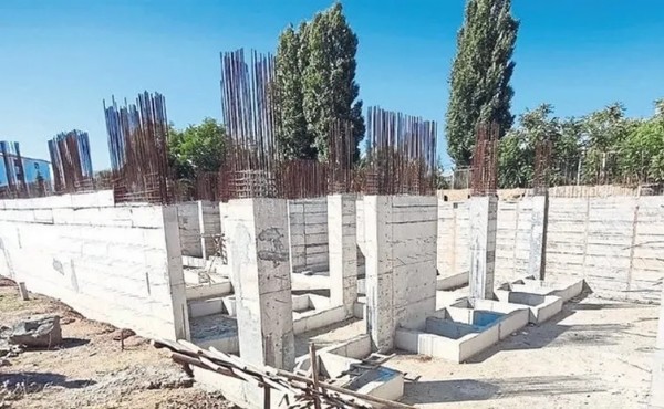 CHP'de Söz Çok İcraat Yok! Okul İnşaatı Ortada Kaldı